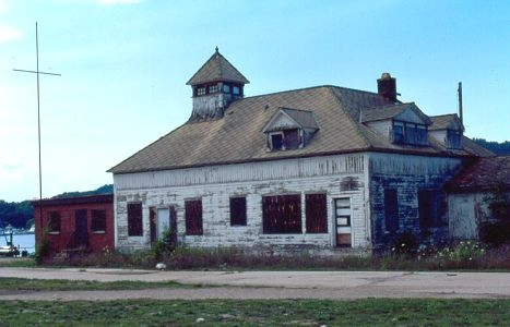 Elberta Freight House